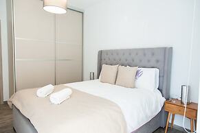 Cozy and spacious apartment in Zografou