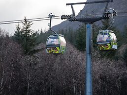 Base Camp Hotel Nevis Range