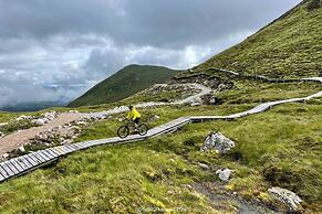 Base Camp Hotel Nevis Range