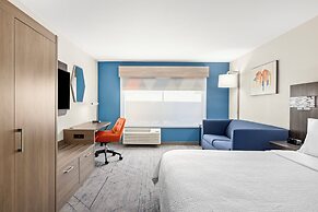 Holiday Inn Express & Suites Phoenix West Tolleson by IHG