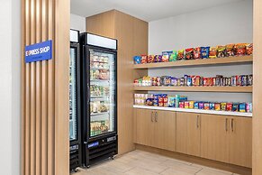 Holiday Inn Express & Suites Phoenix West Tolleson by IHG