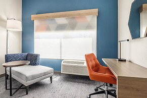 Holiday Inn Express & Suites Phoenix West Tolleson by IHG
