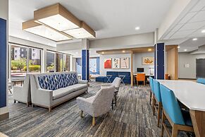 Holiday Inn Express & Suites Phoenix West Tolleson by IHG