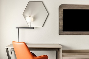 Holiday Inn Express & Suites Phoenix West Tolleson by IHG