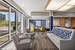 Holiday Inn Express & Suites Phoenix West Tolleson by IHG
