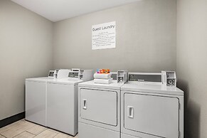Holiday Inn Express & Suites Phoenix West Tolleson by IHG