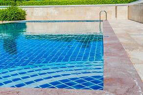 Holiday Inn Express & Suites Phoenix West Tolleson by IHG