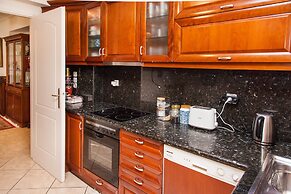 Beautiful 3 bedrooms apt in N. Smirni