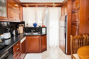 Beautiful 3 bedrooms apt in N. Smirni