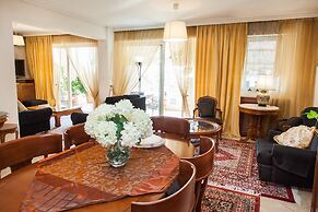 Beautiful 3 bedrooms apt in N. Smirni