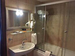 Queen Thermal Resort Hotel & Spa