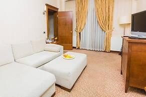 Queen Thermal Resort Hotel & Spa