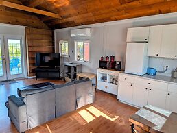 Cliff Haven on the Bay