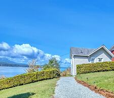 Cliff Haven on the Bay