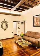 Trevi Fountain Luxury Guesthouse