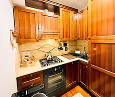 Trevi Fountain Luxury Guesthouse