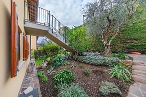 Poggio Picedo P1 32 by Wonderful Italy