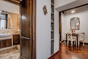 Trevi Fountain Stylish Guesthouse