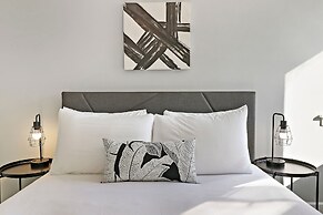 Comfy 2BR Rogers Park Apt in Sheridan