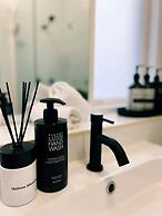 Beachfront Luxury Studio in Bondi Beach