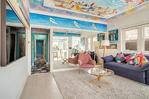 Harbourside Pad With Waterfront Views