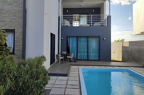 Beautiful House With Private Pool in Mauritius