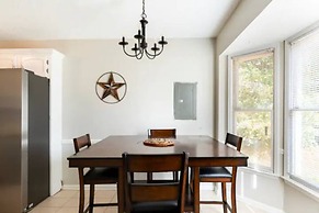 Gorgeous 2 bed and 2.5 bath Home