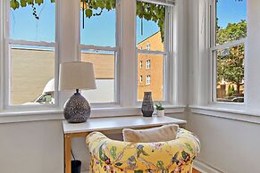 Charming 3BR Rogers Park Home in Newgard