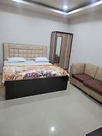 Goroomgo Kashi Paradise Varanasi