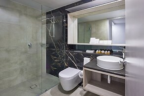 Meriton Suites Canberra