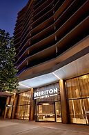 Meriton Suites Canberra