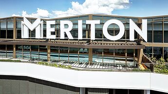 Meriton Suites Canberra