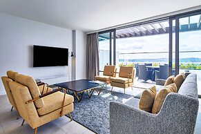 Meriton Suites Canberra