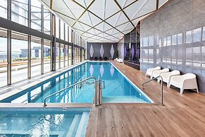 Meriton Suites Canberra