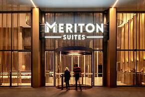 Meriton Suites Canberra