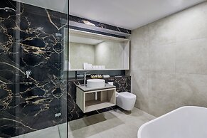 Meriton Suites Canberra