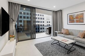 Meriton Suites Canberra