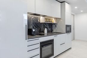 Meriton Suites Canberra