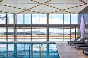 Meriton Suites Canberra