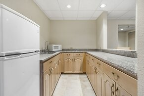 Thousand Hills Resort Hotel