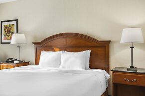 Thousand Hills Resort Hotel