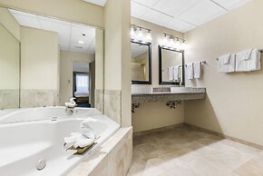 Thousand Hills Resort Hotel