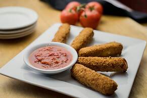 Thousand Hills Resort Hotel