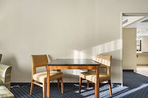 Thousand Hills Resort Hotel