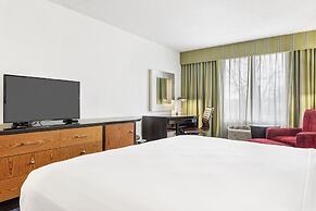 Thousand Hills Resort Hotel