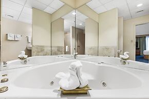 Thousand Hills Resort Hotel