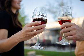 Thousand Hills Resort Hotel