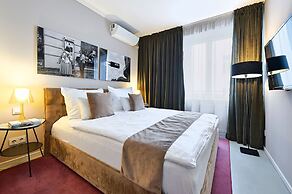 HeyMi Apartments Mondschein