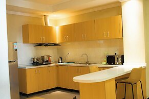 Tropical Plaza Apartments