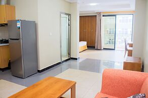 Tropical Plaza Apartments